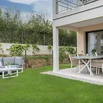 Daire Casa-jardin Secret: Climatise Avec Piscine *