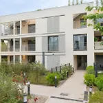 Casa-jardin Secret: Climatise Avec Piscine Daire *