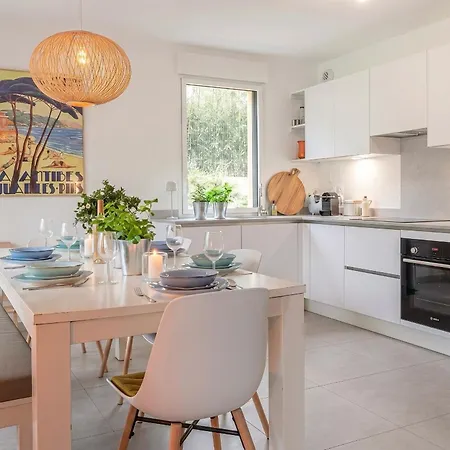 Apartmán Casa-jardin Secret: Climatise Avec Piscine